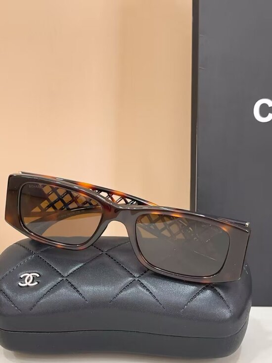 Chanel Tortoise Sunglasses with Lattice Temples & CC Logo main image 6